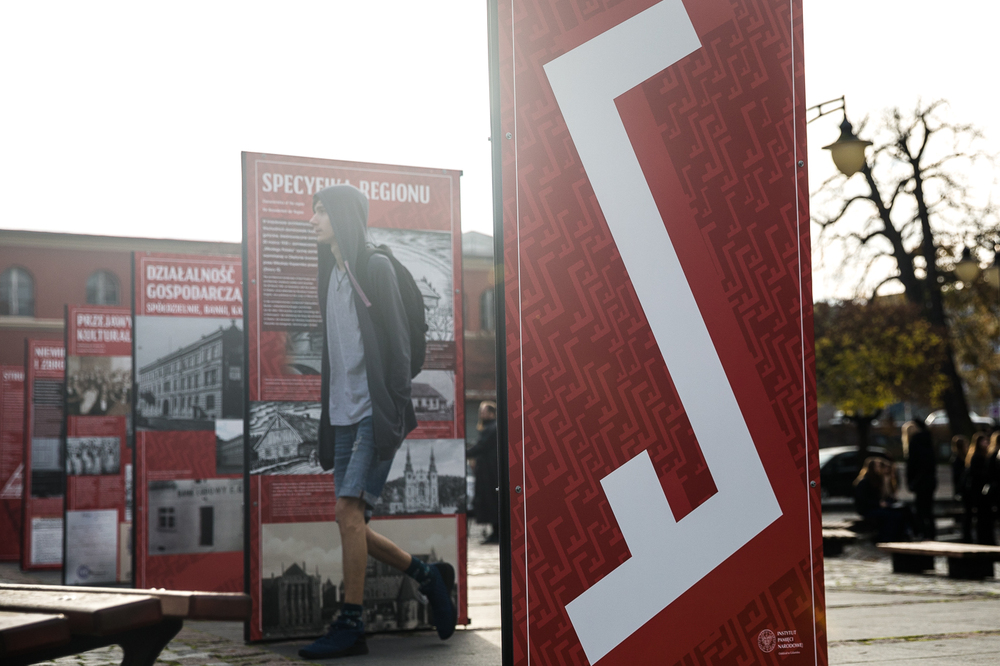 Wernisaż wystawy „»Jesteśmy Polakami«. Związek Polaków w Niemczech” – Kwidzyn, 10 listopada 2022 . Fot. Sławek Kasper IPN)