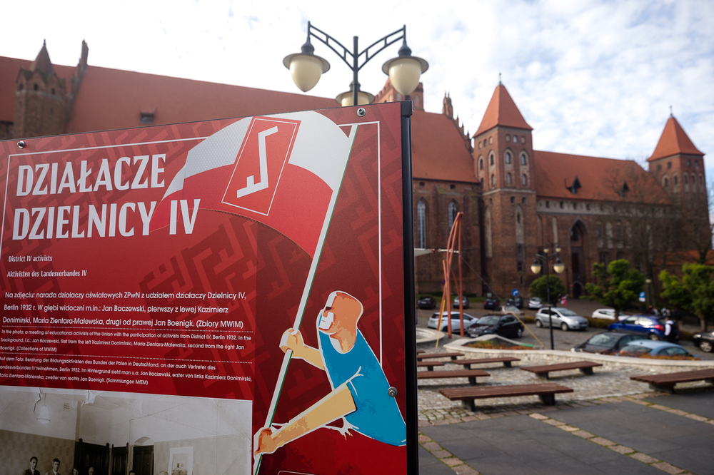 Wernisaż wystawy „»Jesteśmy Polakami«. Związek Polaków w Niemczech” – Kwidzyn, 10 listopada 2022 . Fot. Sławek Kasper IPN)
