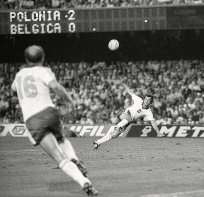 Mistrzostwa Świata w Piłce Nożnej Espana ’82, mecz Polska – Belgia, Barcelona, 28 czerwca 1982 r. (fot. PAP, za: „Biuletyn IPN” 9/2022)