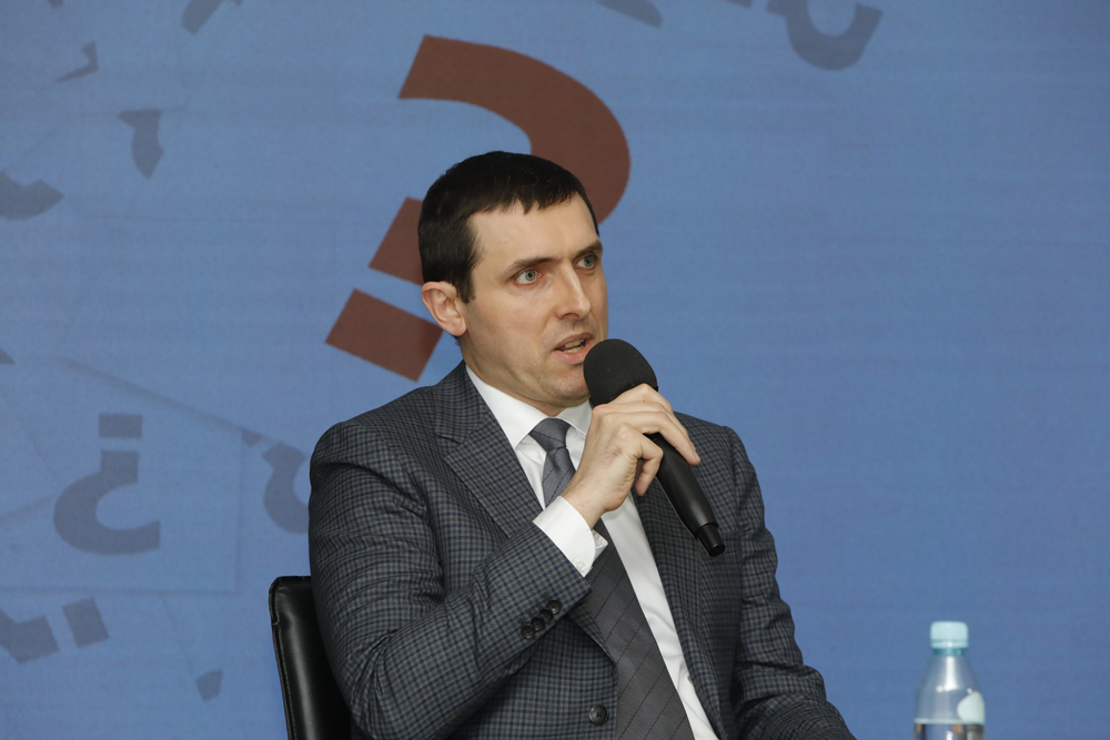 Spotkanie „Departament I SB – mity i rzeczywistość – casus płk. Gromosława Czempińskiego” z cyklu „Tajemnice bezpieki”. Na zdj. dr Witold Bagieński (AIPN) – Warszawa, 29 listopada 2022. Fot. Piotr Życieński (IPN)