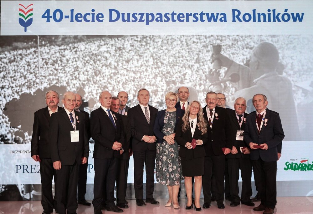 Krzyże Wolności i Solidarności dla działaczy „Solidarności” rolniczej i Duszpasterstwa Rolników – Warszawa, 2 grudnia 2022. Fot. Sławek Kasper (IPN)