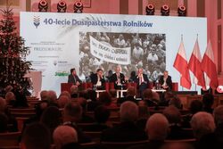 Debata towarzysząca obchodom 40. rocznicy Duszpasterstwa Rolników – Warszawa, 2 grudnia 2022. Fot. Sławek Kasper (IPN)