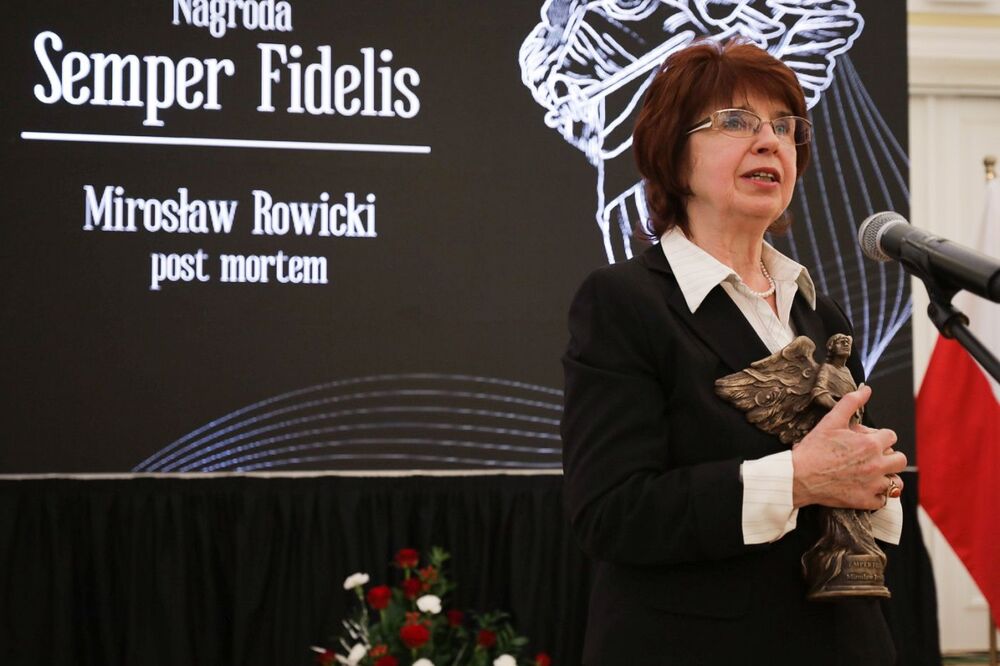 Wiesława Korczak-Rowicka podczas uroczystej gali wręczenia nagród Instytutu Pamięci Narodowej „Semper Fidelis” – Warszawa, 5 grudnia 2022. Fot. Mikołaj Bujak (IPN)