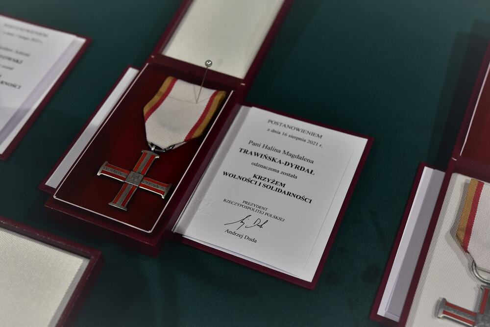 Uroczystość wręczenia Krzyży Wolności i Solidarności – Szczecin, 16 grudnia 2022. Fot. Marcin Manowski (IPN)