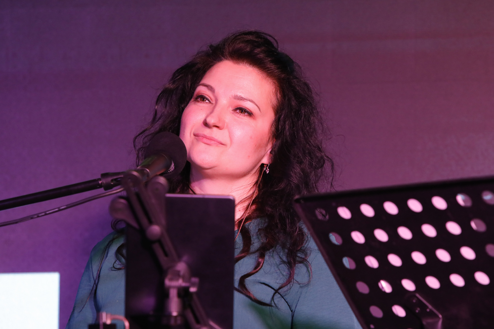 Anna Trust. Koncert „Powrót” ku pamięci Przemysława Gintrowskiego – Warszawa, 16 grudnia 2022. Fot. Piotr Życieński (IPN)