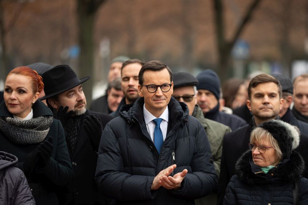 Odsłonięcie pomnika premiera Jana Olszewskiego – Warszawa, 21 grudnia 2022. Fot. Mikołaj Bujak (IPN)