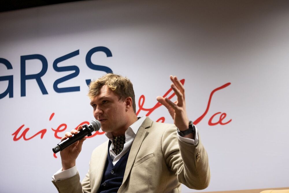 Stefan Tompson. Dyskusja „Polski soft power w świetle wyzwań geopolitycznych” podczas Kongresu „Niepodległa” – Warszawa, 12 stycznia 2023. Fot. Mikołaj Bujak (IPN)