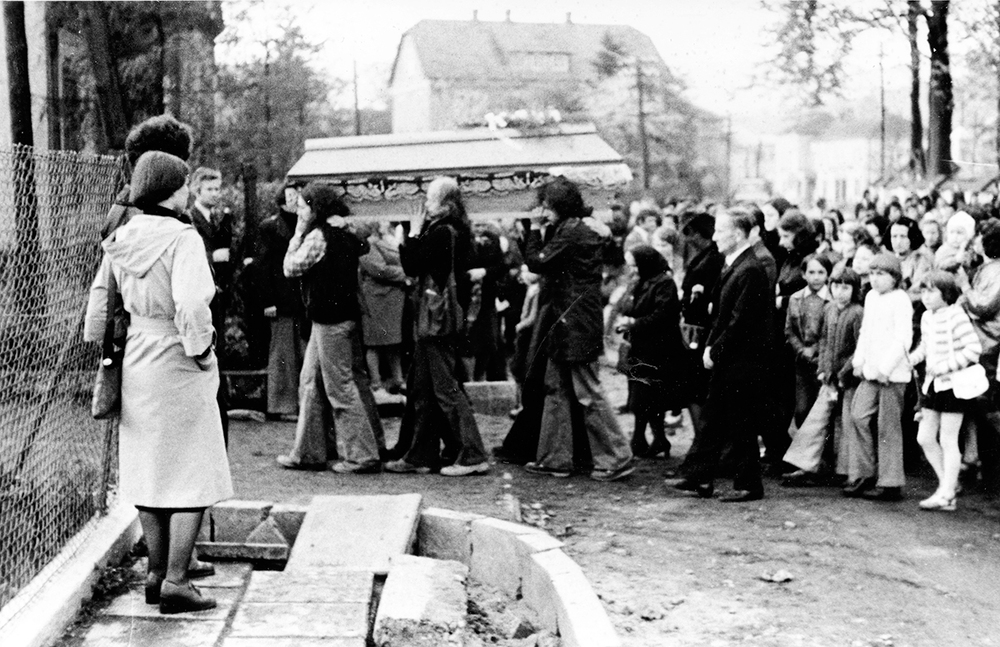 Pogrzeb Stanisława Pyjasa – fotografie z Archiwum IPN