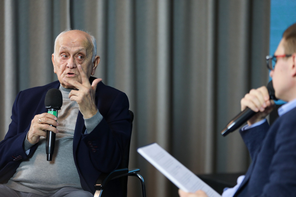 Andrzej Strejlau podczas spotkania „Orły Górskiego i nie tylko” z cyklu „Tytani sportu” – Warszawa, 16 stycznia 2023. Fot. Mikołaj Bujak (IPN)