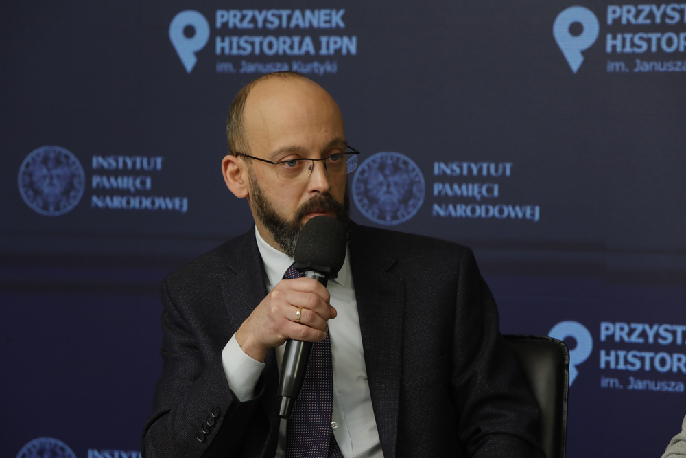 Dr Michał Wenklar. Dyskusja „Praska Wiosna i inne bunty w bloku wschodnim” z cyklu „Między mitem a rzeczywistością – najważniejsze wydarzenia XX wieku” – 25 stycznia 2023. Fot. Piotr Życieński (IPN)