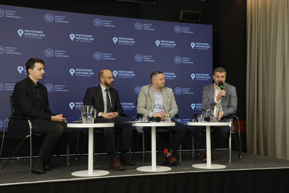 Dyskusja „Praska Wiosna i inne bunty w bloku wschodnim” z cyklu „Między mitem a rzeczywistością – najważniejsze wydarzenia XX wieku” – 25 stycznia 2023. Fot. Piotr Życieński (IPN)