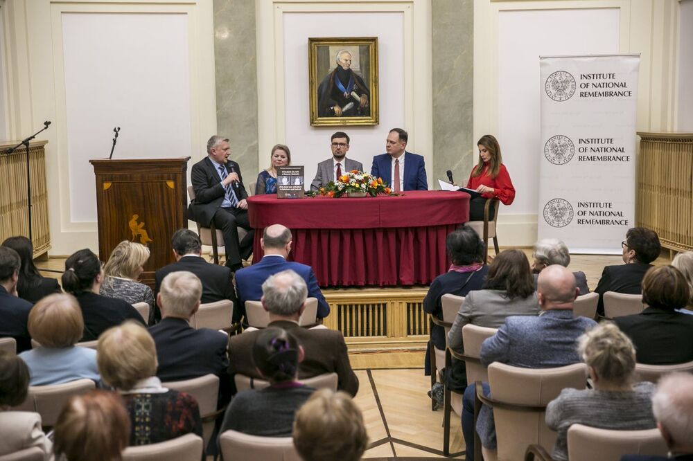 Promocja albumu „Polskie ślady w Solurze i Zuchwilu / Polnische spuren in Solothurn und Zuchwil” – Warszawa, 18 stycznia 2023. Fot. Katarzyna Adamów (IPN)