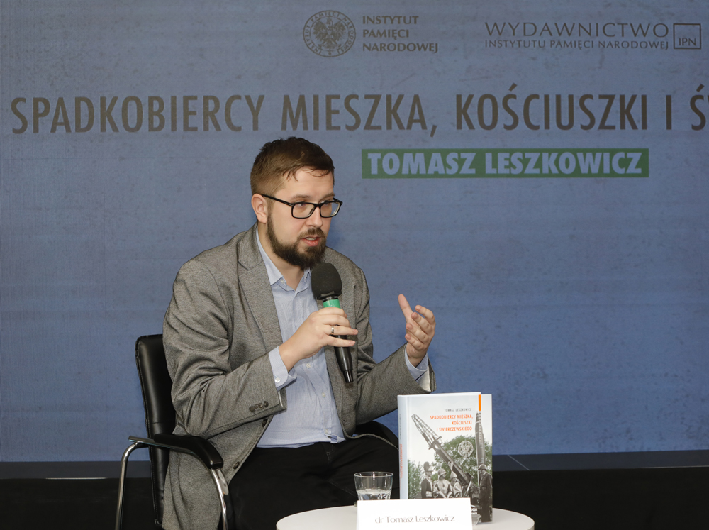 Dr Tomasz Leszkowicz, autor książki „Spadkobiercy Mieszka, Kościuszki i Świerczewskiego. Ludowe Wojsko Polskie jako instytucja polityki pamięci historycznej” – Warszawa, 25 stycznia 2023. Fot. Piotr Życieński (IPN)