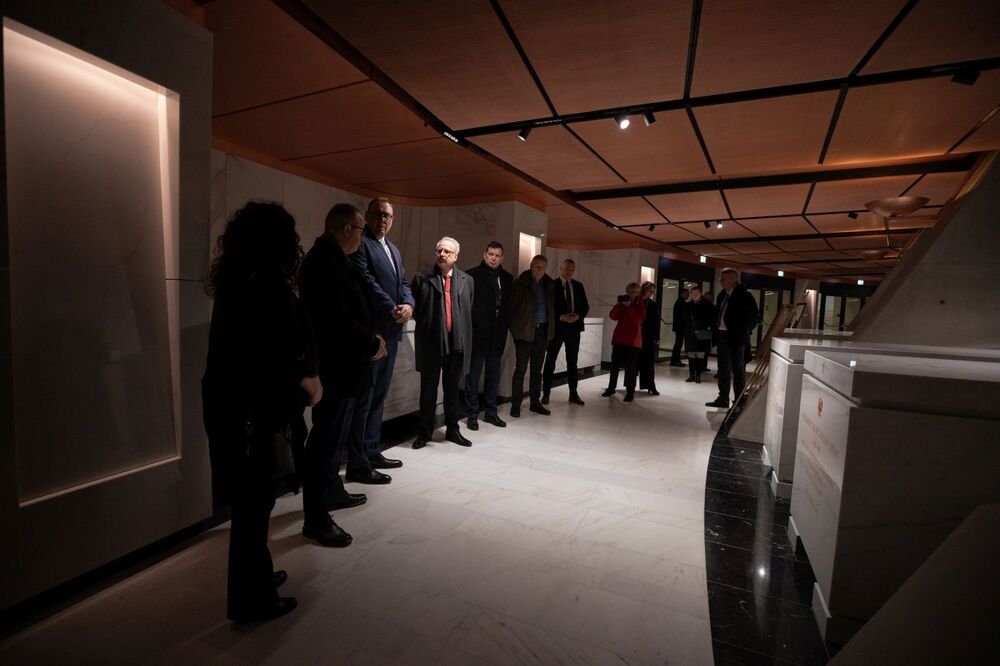 W Mauzoleum Prezydentów RP na uchodźstwie – Warszawa, 23 lutego 2023. Fot. Mikołaj Bujak (IPN)