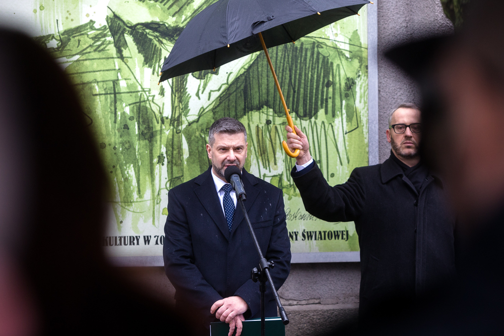 Dr hab. Filip Musiał, dyrektor Muzeum Żołnierzy Wyklętych i Więźniów Politycznych PRL, podczas uroczystości w rocznicę śmierci gen. Augusta Emila Fieldorfa „Nila” – Warszawa, 24 lutego 2023. Fot. Sławek Kasper (IPN)