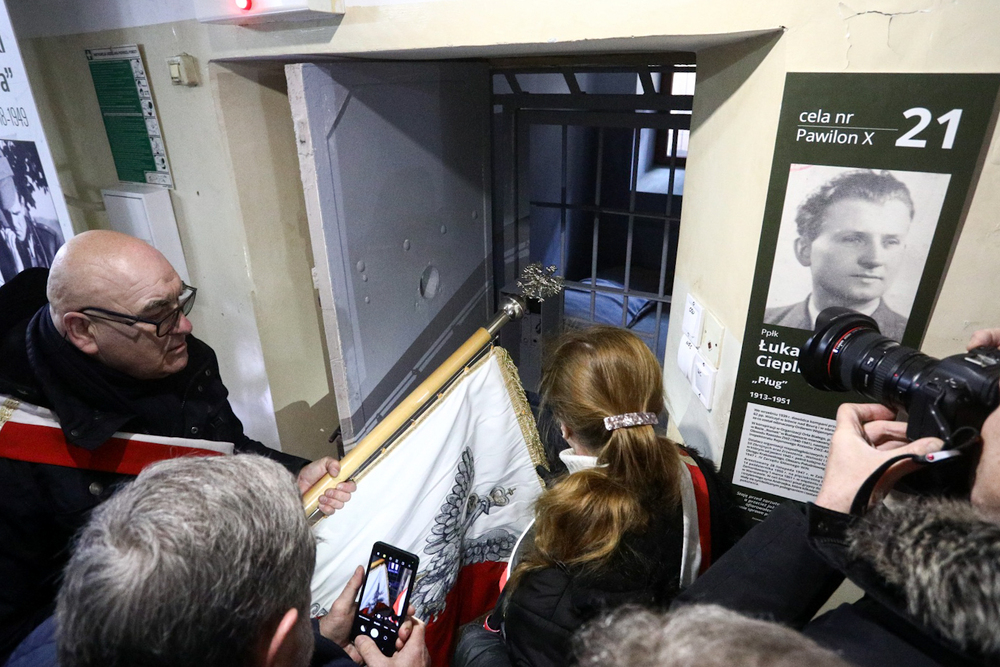 Obchody Narodowego Dnia Pamięci Żołnierzy Wyklętych w dawnym więzieniu mokotowskim – Warszawa, 1 marca 2023. Fot. Sławek Kasper (IPN)