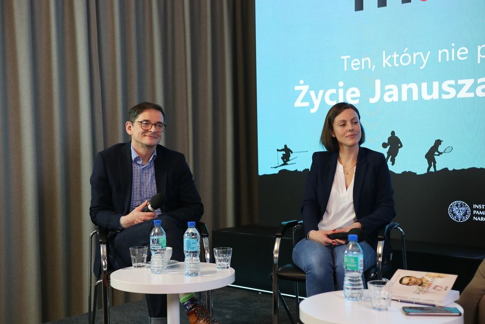 Red. Przemysław Babiarz  i dr Aleksandra Rybińska-Bielecka – Warszawa, 20 lutego 2023. Fot. Adrianna Krzywik (IPN)