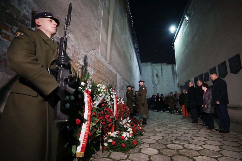 Uroczystości na terenie byłego Aresztu Śledczego Warszawa–Mokotów – 1 marca 2023. Fot. Mikołaj Bujak (IPN)