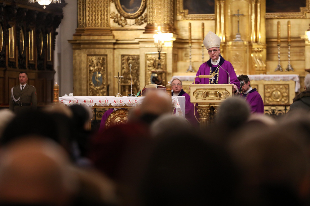 Bp Wiesław Lechowicz, biskup ordynariatu polowego – Warszawa, 5 marca 2023. Fot. Mikołaj Bujak (IPN)