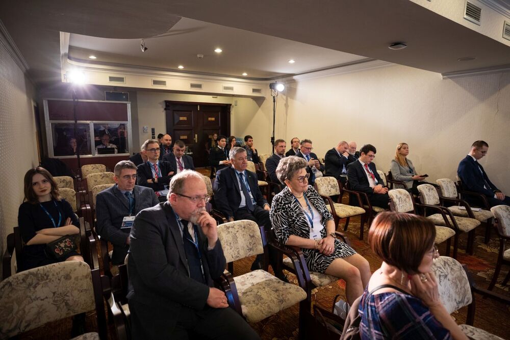 Przedstawiciele IPN na VIII Europejskim Kongresie Samorządów – Mikołajki, 7 marca 2023. Fot. Mikołaj Bujak (IPN)