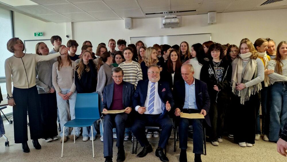 Spotkanie wiceprezesa IPN dr. hab. Krzysztofa Szwagrzyka z uczniami polskich szkół w Paryżu – 10–12 marca 2023. Fot. Andrzej Szydło (Ambasada RP w Paryżu)