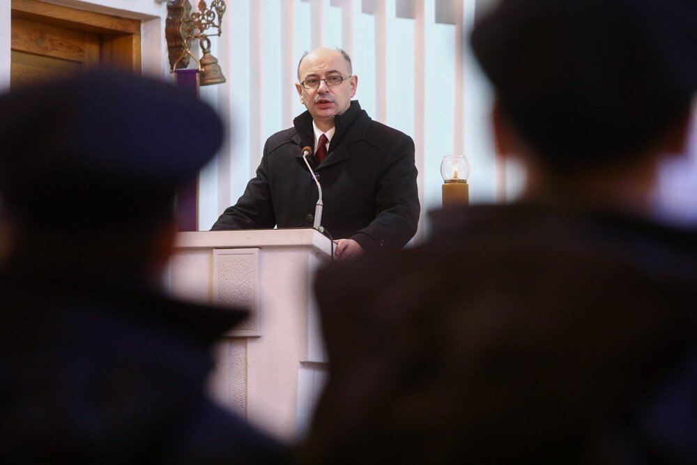 Uroczystości w Miechowie i Siedliskach upamiętniające rodzinę Baranków i ukrywanych przez nią Żydów, zamordowanych przez Niemców w 1943 r. Na zdj. dr Mateusz Szpytma, wiceprezes IPN. Fot. Sławek Kasper (IPN)