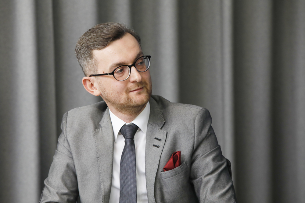 Spotkanie „Śmierć Stalina i nieśmiertelność jego propagandy?” z cyklu „Między mitem a rzeczywistością – najważniejsze wydarzenia XX wieku”. Na zdj. dr Rafał Opulski (IPN Kraków) – 15 marca 2023. Fot. Piotr Życieński (IPN)