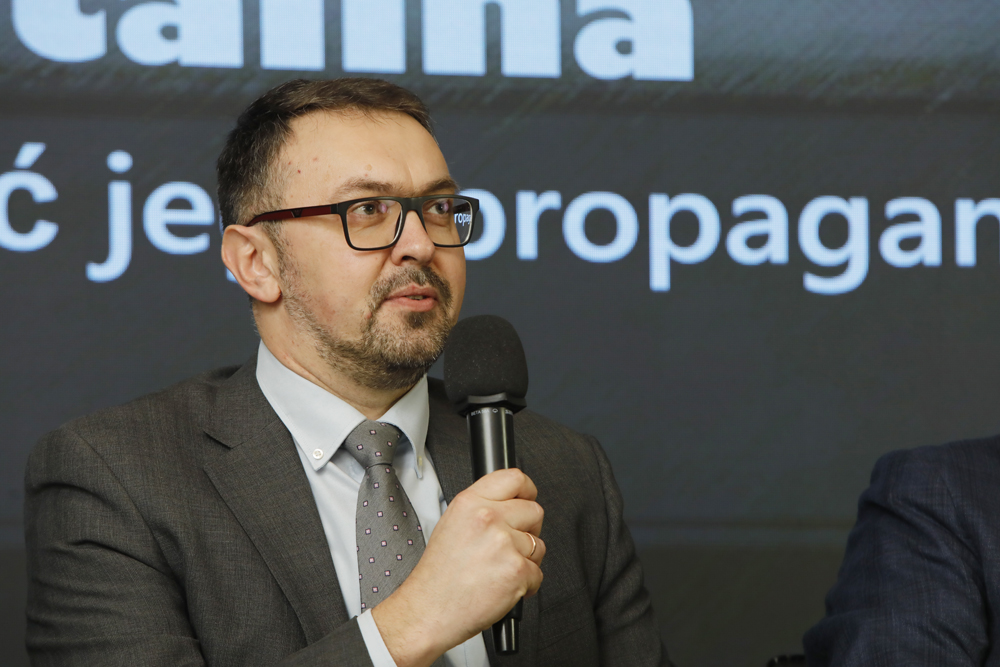 Spotkanie „Śmierć Stalina i nieśmiertelność jego propagandy?” z cyklu „Między mitem a rzeczywistością – najważniejsze wydarzenia XX wieku”. Na zdj. dr hab. Jan Szumski (BBH IPN) – 15 marca 2023. Fot. Piotr Życieński (IPN)