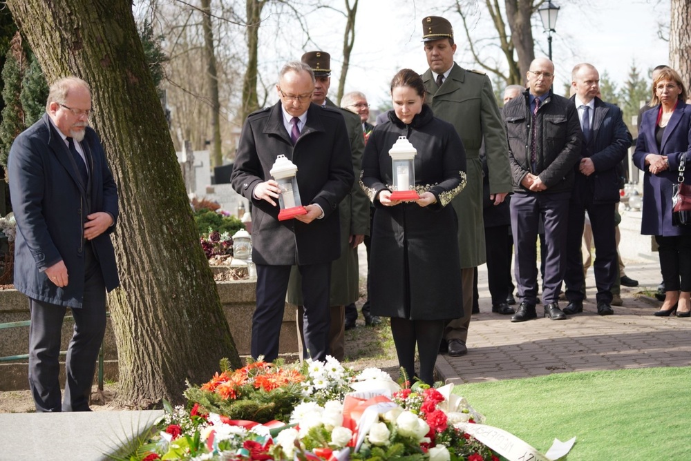 Pogrzeb żołnierzy węgierskich – Kobyłka, 23 marca 2023. Fot. Mateusz Niegowski (IPN)
