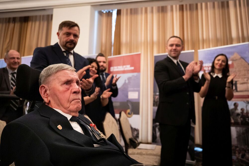 Mjr Zbigniew Gondek, kawaler Orderu Wojennego Virtuti Militari podczas otwarcia wystawy IPN „Szlaki Nadziei. Odyseja Wolności” w Toronto – 28 marca 2023. Fot. Mikołaj Bujak (IPN)