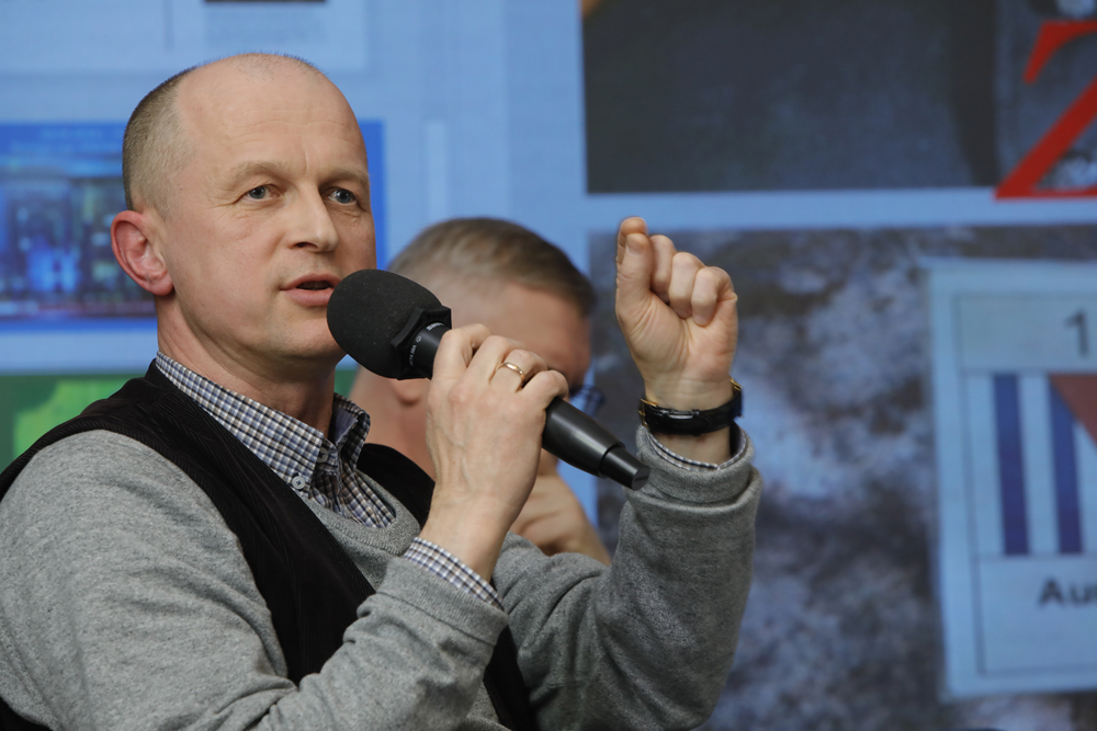 „Rozkaz zabić księdza! – polityczne zabójstwo ks. Franciszka Blachnickiego” – spotkanie z cyklu „Tajemnice bezpieki”. Na zdj. gen. Andrzej Kowalski – 31 marca 2023. Fot. Piotr Życieński (IPN)