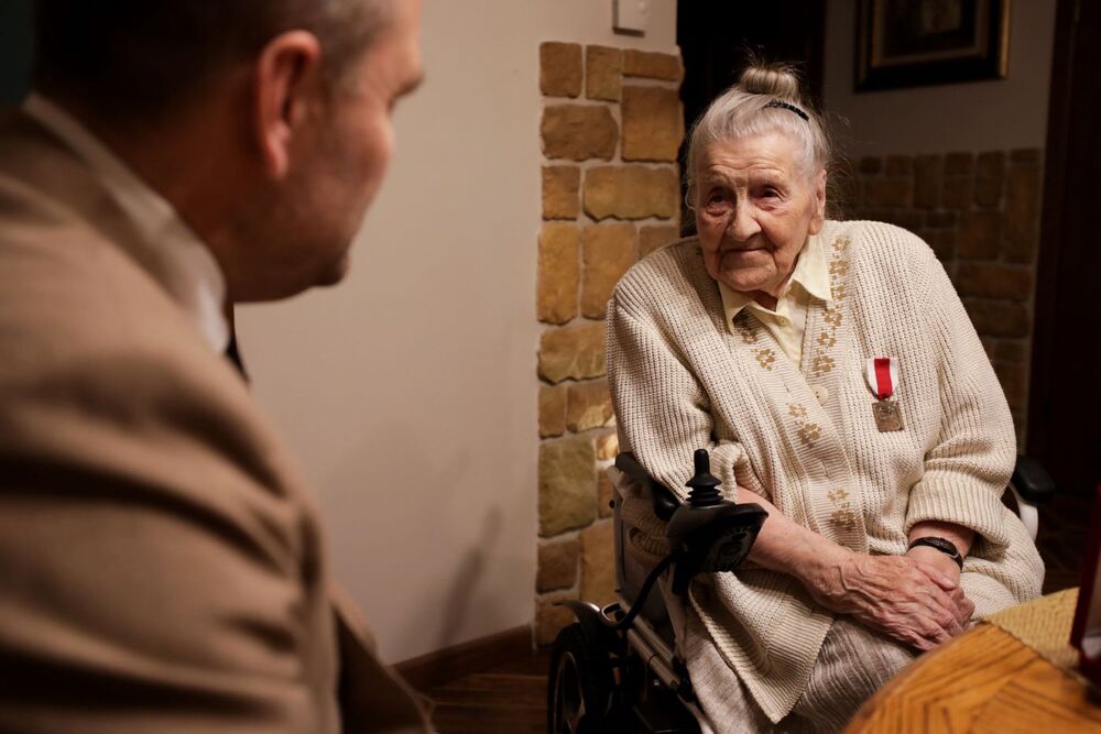 Wanda Bortkiewicz i prezes IPN dr Karol Nawrocki, Fot. Mikołaj Bujak (IPN)