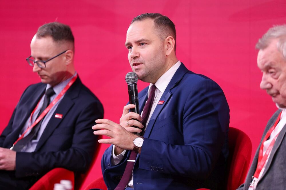 Panel dyskusyjny „Edukacja dla pamięci” podczas Kongresu Pamięci Narodowej – Warszawa, 13 kwietnia 2023. Fot. Mikołaj Bujak (IPN)