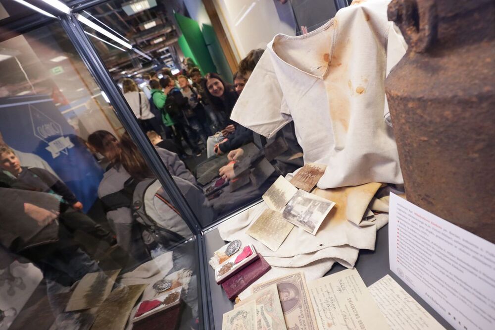 Edukacyjna Podróż Historyczna podczas Kongresu Pamięci Narodowej – Warszawa, 14 kwietnia 2023. Fot. Mikołaj Bujak (IPN)