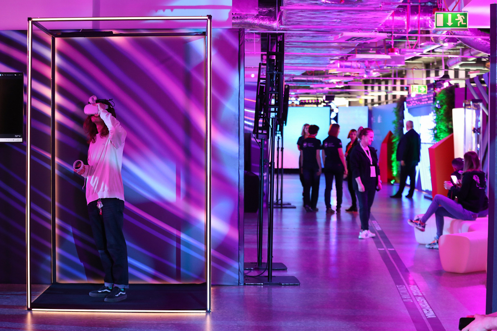 Strefa Nowych Technologii podczas Kongresu Pamięci Narodowej – Warszawa, 14 kwietnia 2023. Fot. Mikołaj Bujak (IPN)