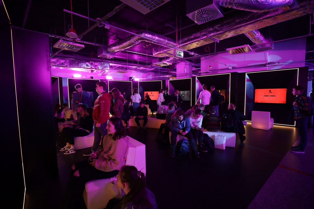 Strefa Nowych Technologii podczas Kongresu Pamięci Narodowej – Warszawa, 14 kwietnia 2023. Fot. Mikołaj Bujak (IPN)