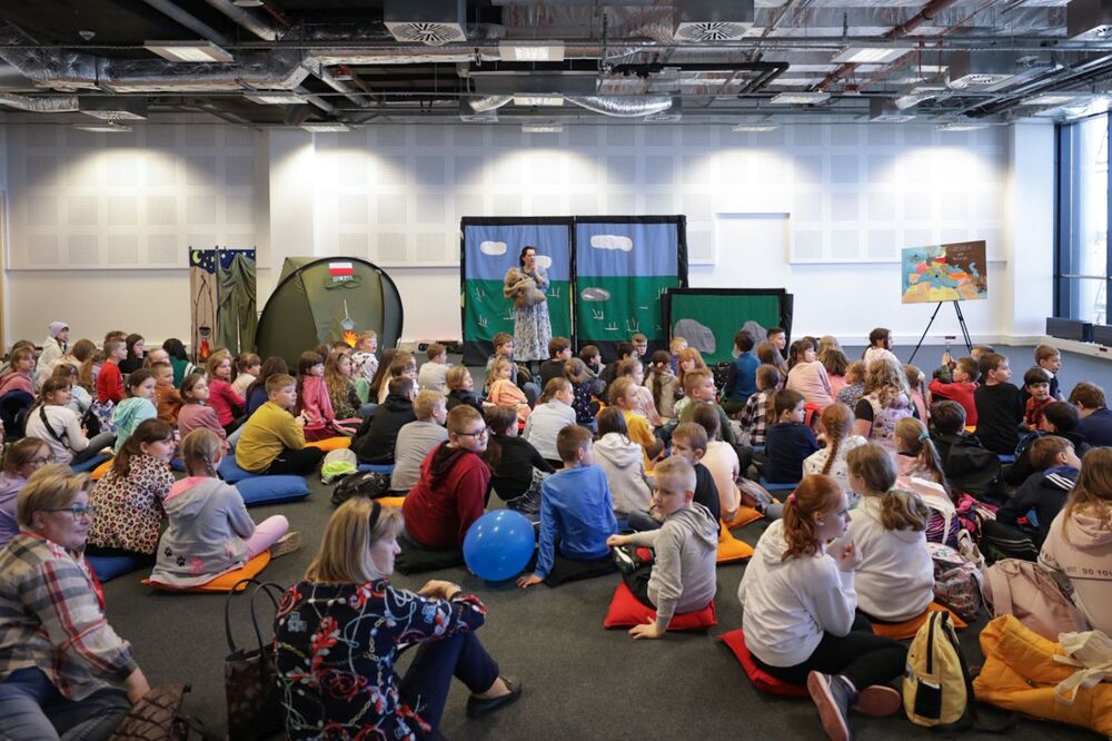 Spektakl „Miś Wojtek” na Kongresie Pamięci Narodowej – Warszawa, 14 kwietnia 2023. Fot. Mikołaj Bujak (IPN)