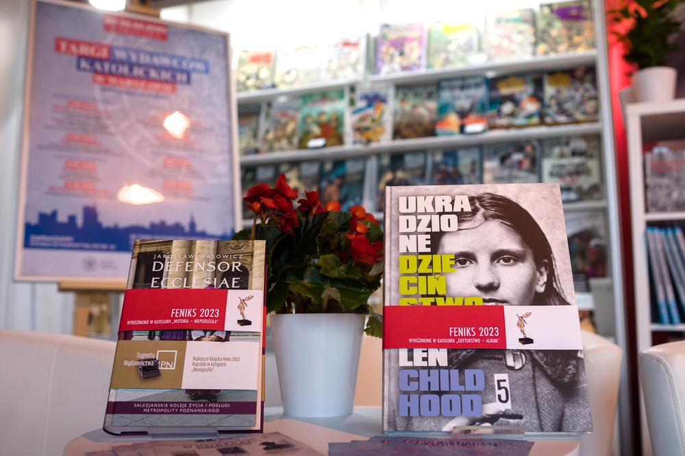 XXVIII Targi Wydawców Katolickich w Arkadach Kubickiego w Warszawie – 20–23 kwietnia 2023. Fot. Sławek Kasper (IPN)
