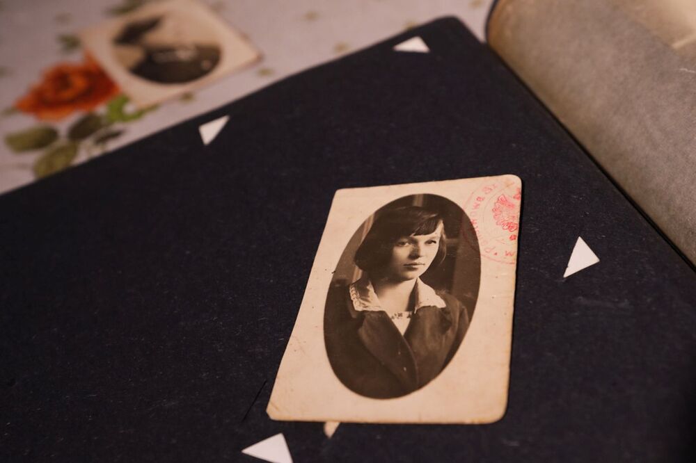 Wręczenie noty identyfikacyjnej Marii Turowskiej – Gdańsk, 21 kwietnia 2023. Fot. Mikołaj Bujak (IPN)