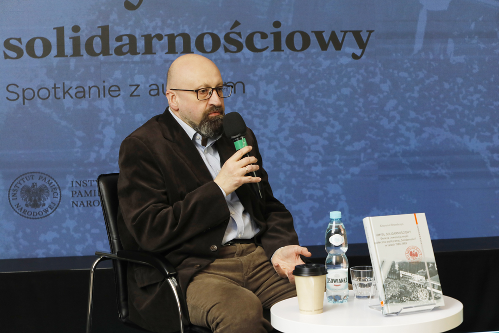 Prof. dr hab. Krzysztof Brzechczyn. Spotkanie z cyklu „Książki pełne historii” – Warszawa, 26 kwietnia 2023. Fot. Piotr Życieński (IPN)