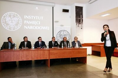 Konferencja prasowa towarzysząca podpisaniu porozumienia w sprawie wystawy stałej w Podborsku