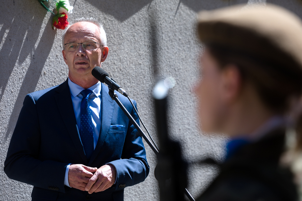 Prof. Krzysztof Szwagrzyk, wiceprezes IPN, podczas uroczystości upamiętniających kpt. Gracjana Klaudiusza Fróga ps. „Szczerbiec” – Warszawa, 11 maja 2023. Fot. Sławek Kasper (IPN)