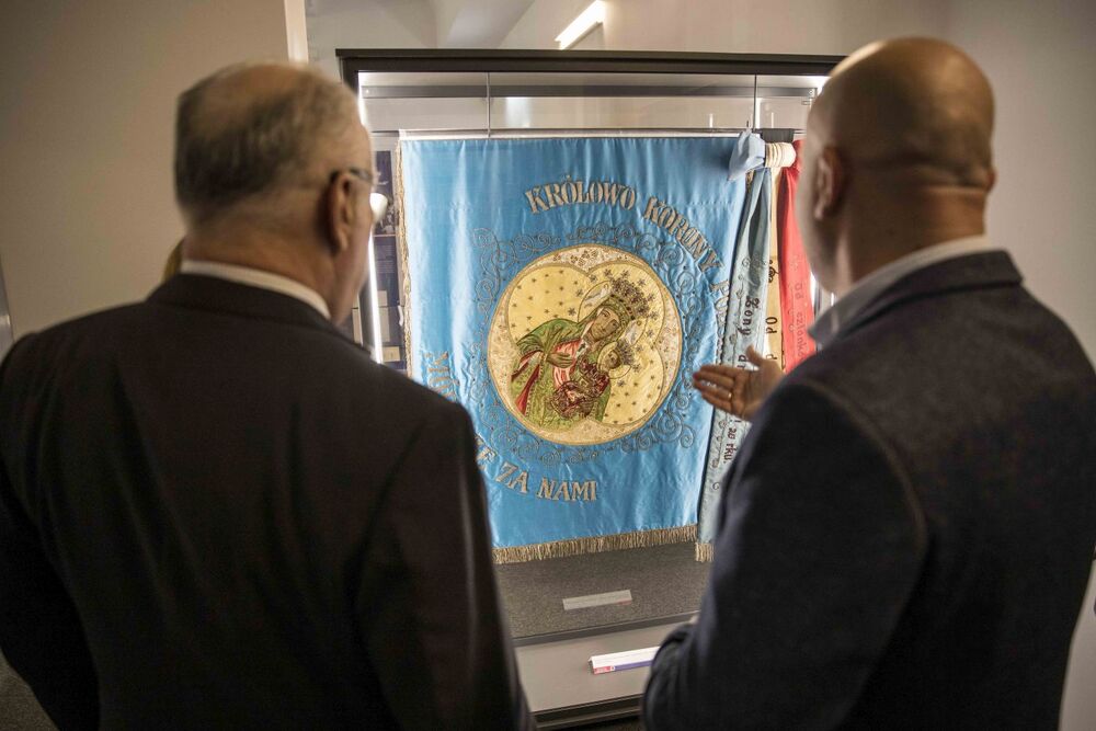 Niezwykłe pamiątki z Argentyny trafiły do Archiwum IPN – konferencja prasowa, Warszawa, 17 maja 2023. Fot. Katarzyna Adamów (IPN)