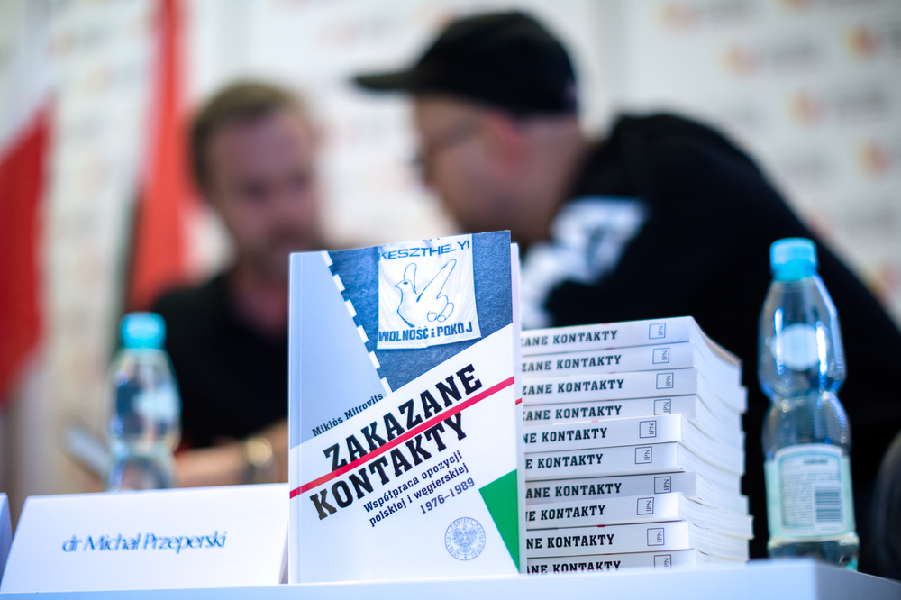 Dyskusja o książce „Zakazane kontakty. Współpraca opozycji polskiej i węgierskiej 1976–1989” – Warszawa, 26 maja 2023. Fot. Sławek Kasper (IPN)