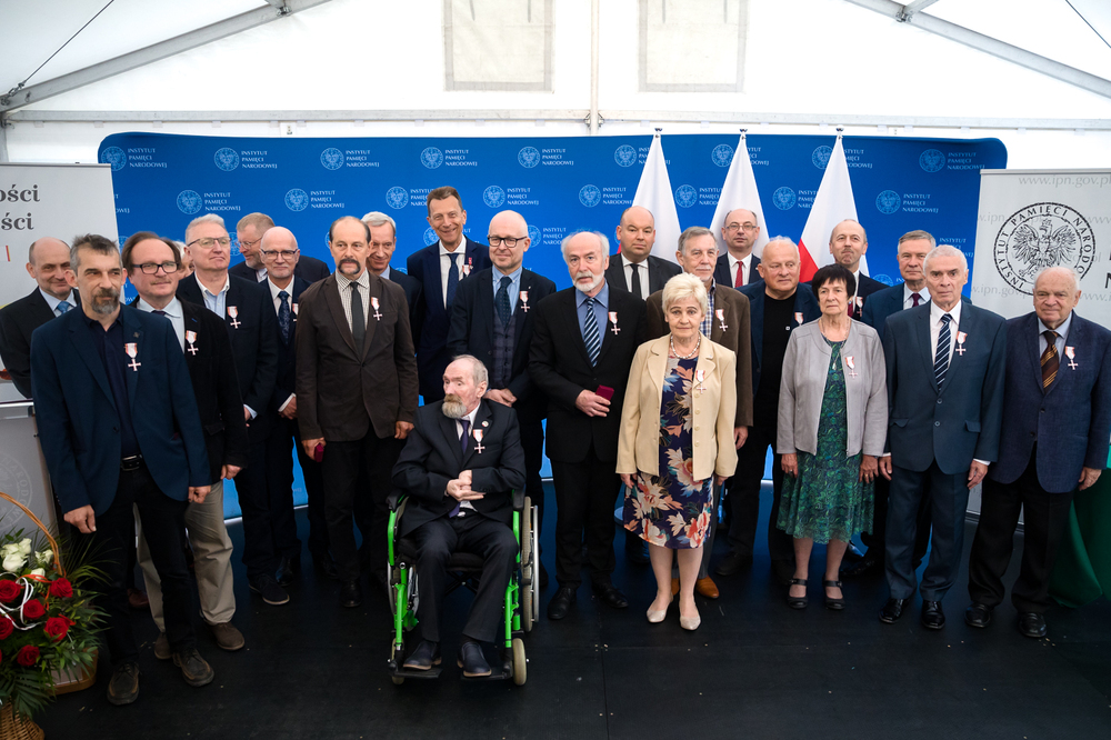 Uroczystość wręczenia Krzyży Wolności i Solidarności działaczom opozycji niepodległościowej z lat 1956–1989 – Warszawa, 2 czerwca 2023. Fot. Sławek Kasper (IPN)