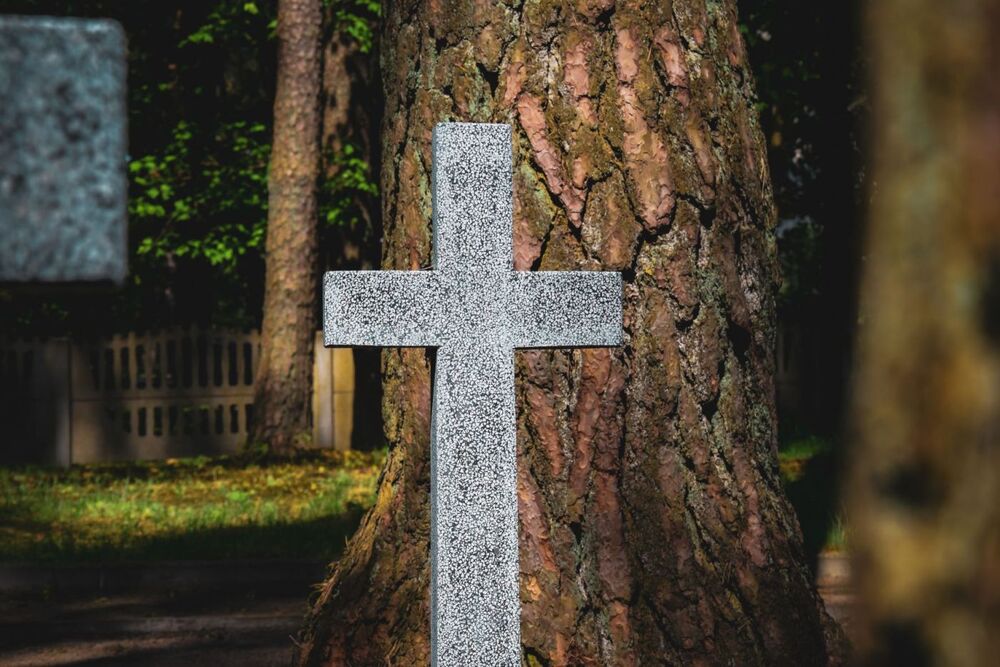 Dawid Jurewicz: „Tchnienie Pamięci”