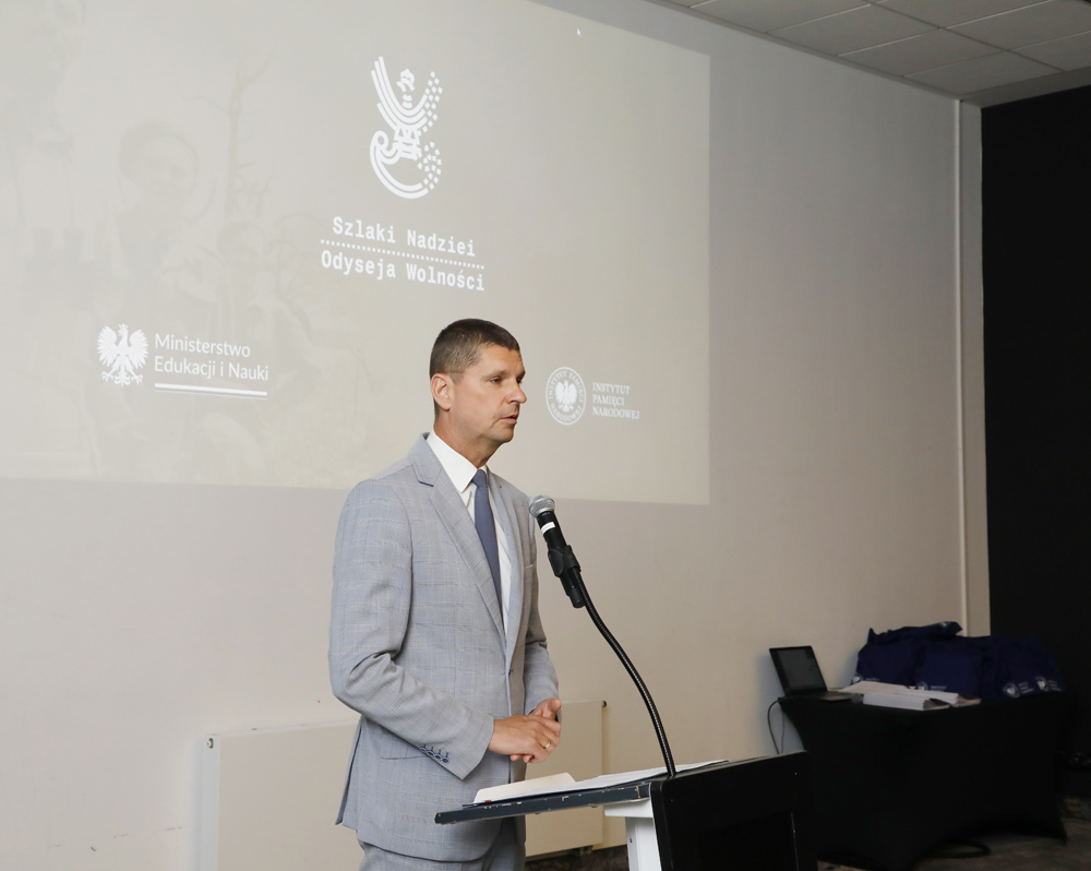 Uroczystość wręczenia zaświadczeń i certyfikatów nauczycielom biorącym udział w szkoleniach „Szlaki Nadziei – Armia gen. Andersa” – Warszawa, 28 czerwca 2023. Fot. Piotr Życieński (IPN)