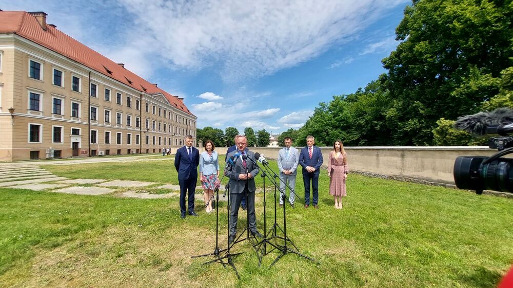 Konferencja prasowa na Zamku Lubomirskich w Rzeszowie – 10 lipca 2023. Fot. Karol Starowicz (IPN)