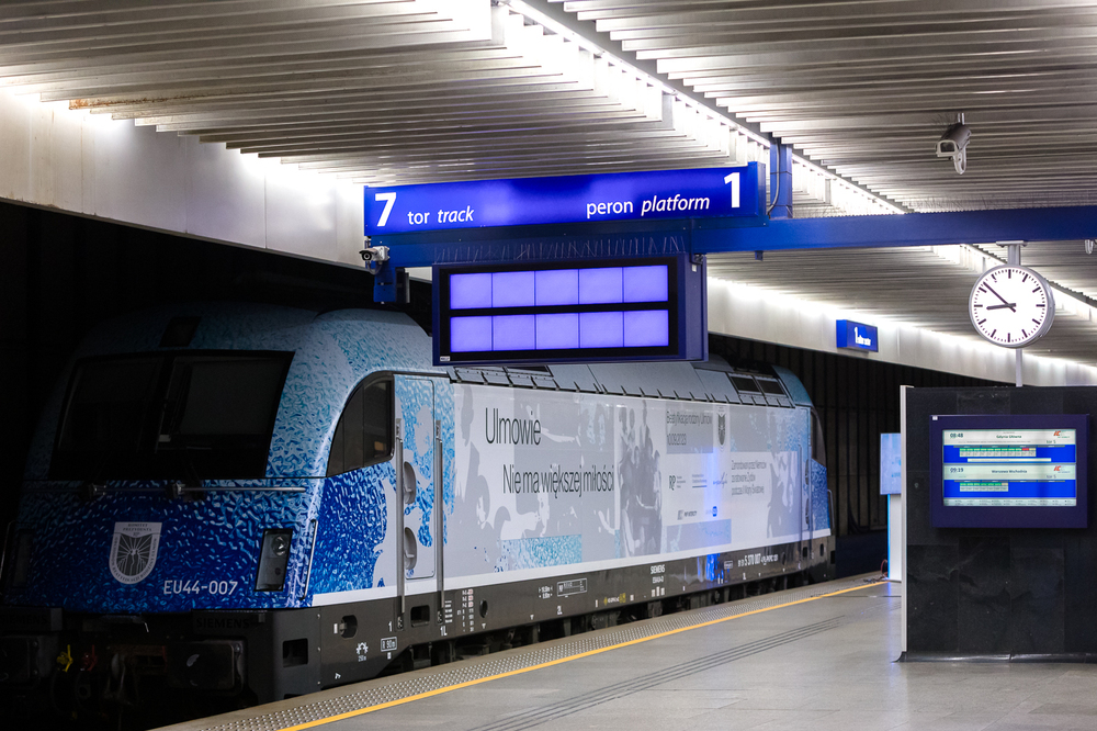 Prezentacja lokomotywy z grafikami przedstawiającymi Rodzinę Ulmów – Warszawa, 13 lipca 2023. Fot. Sławek Kasper (IPN)