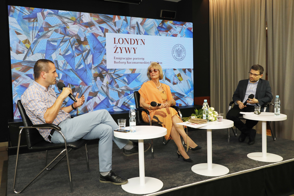 Wernisaż wystawy obrazów „Londyn żywy. Emigracyjne portrety Barbary Kaczmarowskiej-Hamilton” – Warszawa, 12 lipca 2023. Fot. Piotr Życieński (IPN)